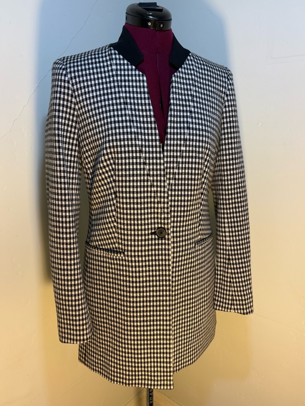 BAR III like new tailored houndstooth blazer unique 80s look punk preppy classic